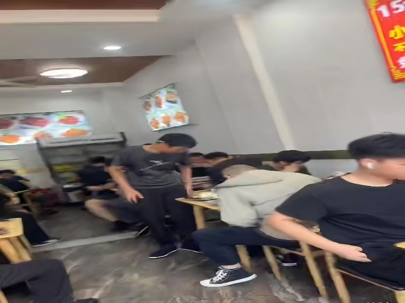 好运转（15元自助快餐）宁波余姚好位置快餐店转让