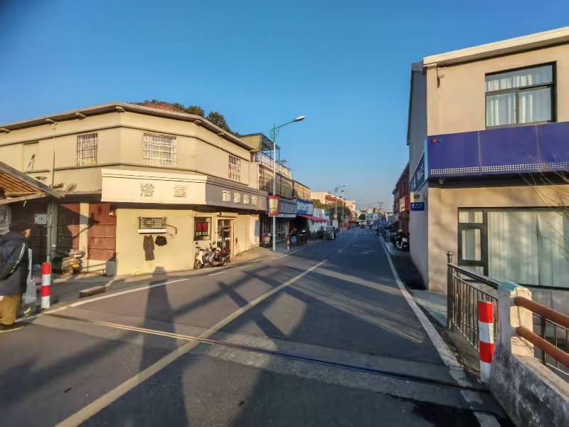 好运转(雨浪浴室)成熟小区、医院、学校十年老店浴室转让