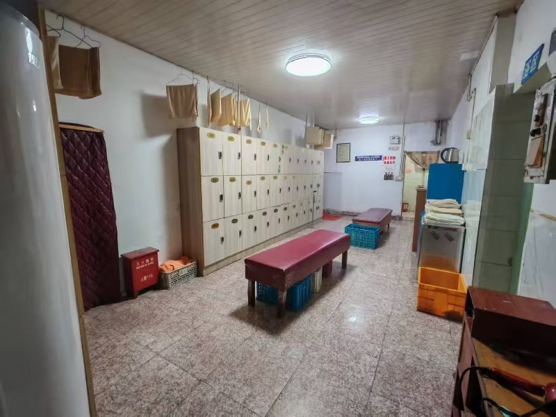 好运转(雨浪浴室)成熟小区、医院、学校十年老店浴室转让