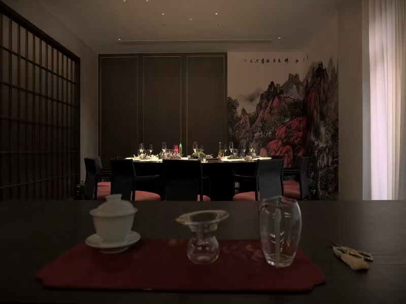 好运转（乾源商行）南湖区梅湾街西区9号楼103号，历史文化街区235㎡商行转让、