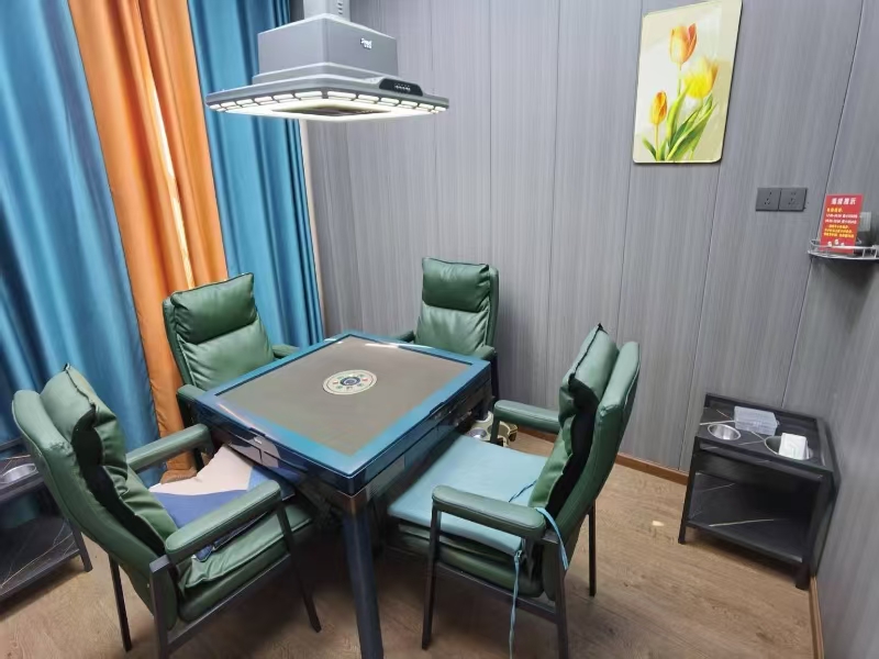 好运转（汇赢棋牌）嘉善魏塘张家桥67号，大型成熟小区，100㎡棋牌室转让、