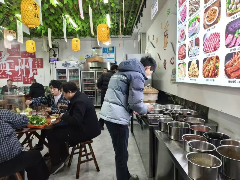 好运转(贵州地摊火锅)濮院热闹一条街地摊火锅店转让