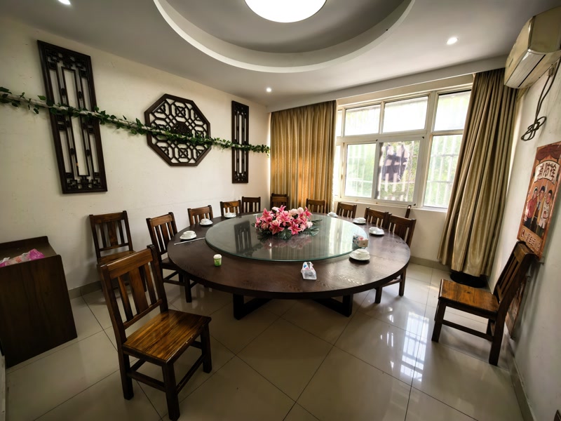 好运转（吴家酸菜鱼）南湖区双小区门口开了4年餐饮店转让