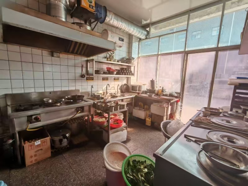 好运转（沙县小吃）万人小区，加工厂、工业园区、小吃店转让