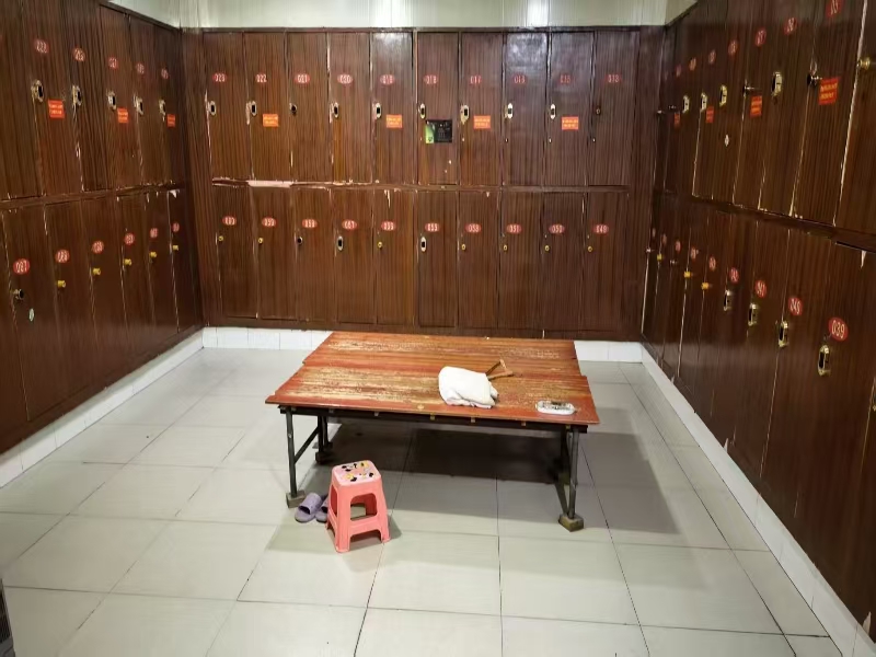 好运转（天池浴室）王江泾小区门口2000平房租4.9万浴室转让