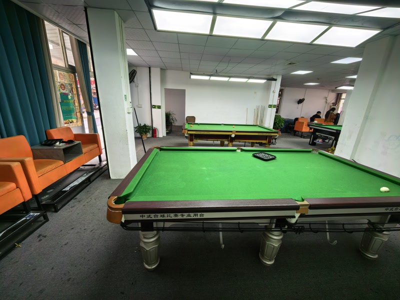 好运转（宏中棋牌）桐乡市东方小区门口台球厅急转2.8万