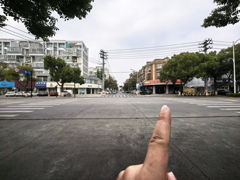 好运转（玛吉斯）桐乡市路口正拐角开了13年汽车美容店转让可空转