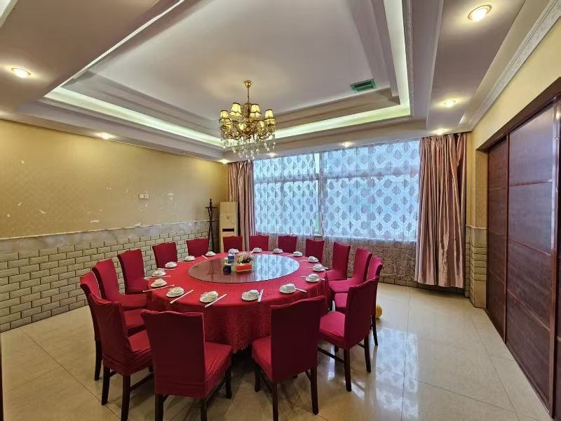 好运转（蜀香楼餐饮）工业重镇开了十三年的餐饮店转让