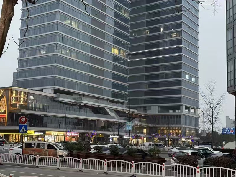 好运站（麻和友自助棋牌室）营业中自助棋牌室转让、120㎡9个包间