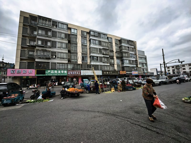好运转(聚源烧鸡公)嘉善县成熟小区房租100一天餐饮店转让