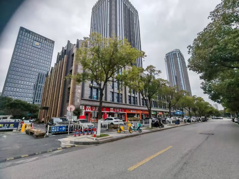 好运转（劲道面馆）成熟小区，写字楼、医院旁10年小吃店转让