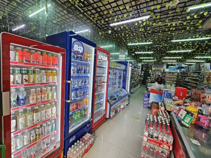 好运转（世纪华联超市）巴黎都市大型中高端小区门口纯一层超市转让