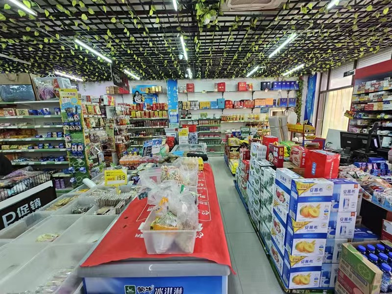 好运转（世纪华联超市）巴黎都市大型中高端小区门口纯一层超市转让