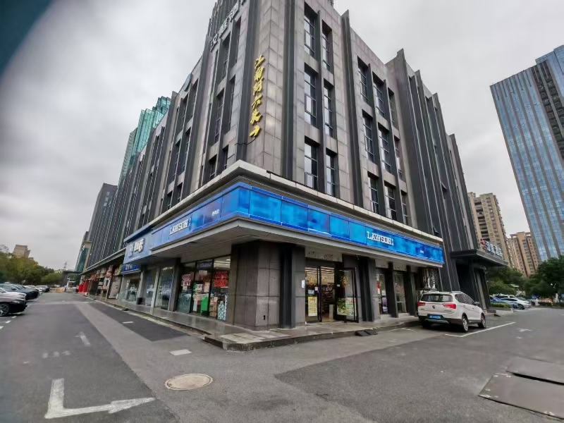 好运转（劲道面馆）成熟小区，写字楼、医院旁10年小吃店转让