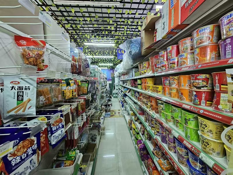 好运转（世纪华联超市）巴黎都市大型中高端小区门口纯一层超市转让