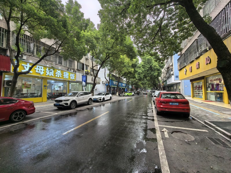 好运转（丈母娘杀猪饭）桐乡市民兴路小蜜蜂商圈餐饮店转让