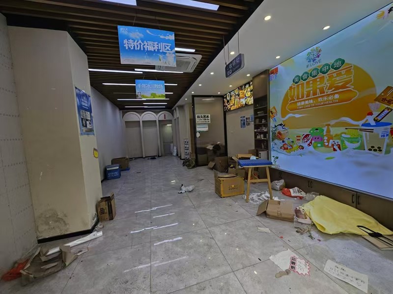 好运转（280㎡店铺转让）秀洲区工业重镇餐饮街280㎡店铺转让