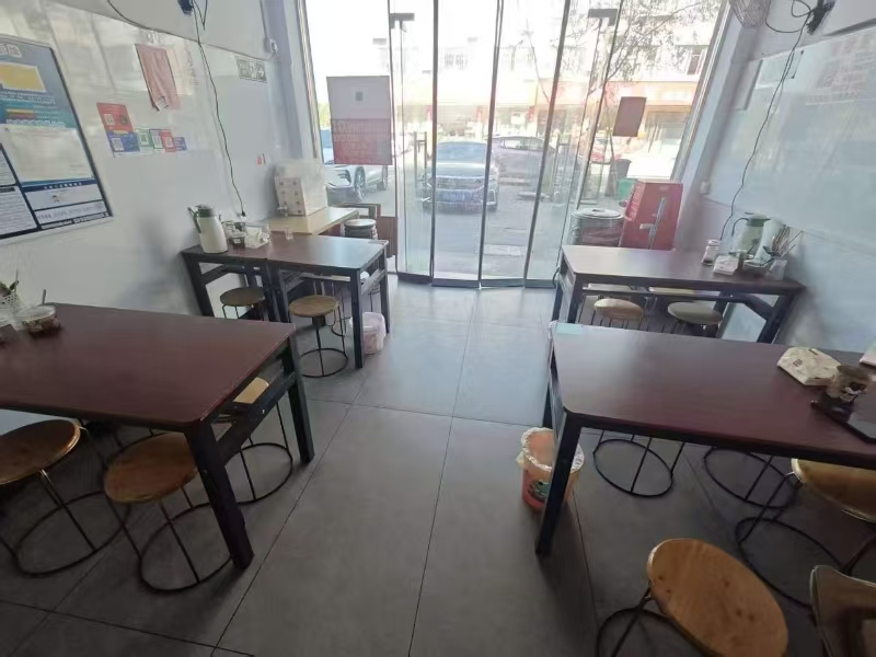 ㊗️恭喜【开心小吃店】成功转出成交,祝老板顺风顺水、四季发财!㊗️