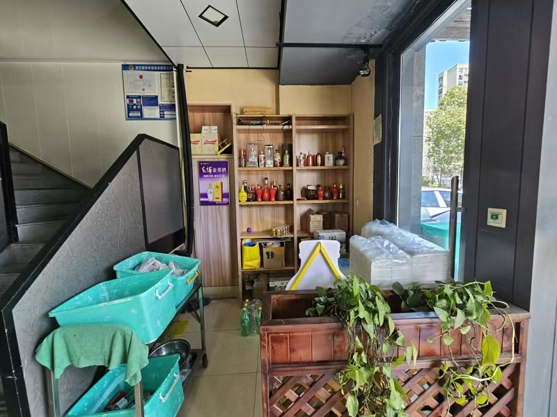 好运转(利华煲店)餐饮店聚集段经营7年半的餐饮店转让