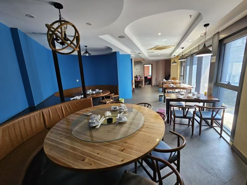 好运转(利华煲店)餐饮店聚集段经营7年半的餐饮店转让