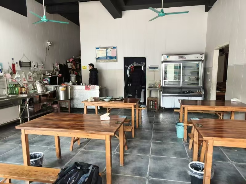 好运转(菜晓二中式快餐 )海盐南北湖旁快餐店转让