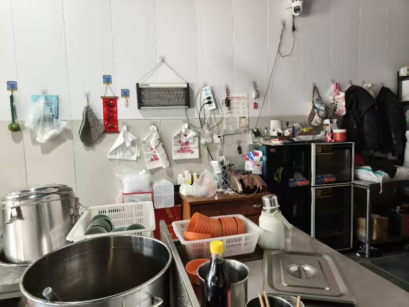 好运转(菜晓二中式快餐 )海盐南北湖旁快餐店转让