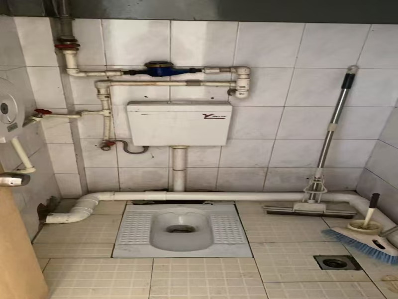 好运转(旺铺出租)桐乡中山中路新世纪公园对面旺铺出租