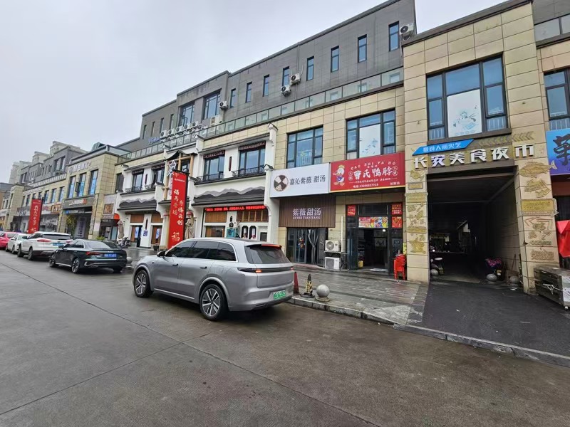 好运转（战云台球）大学城门口美食街商业中心 营业中300㎡台球厅转让