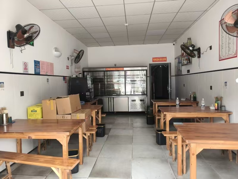 好运转（大发大小毛粉丝煲）桐乡多个工业区旁小吃店转让