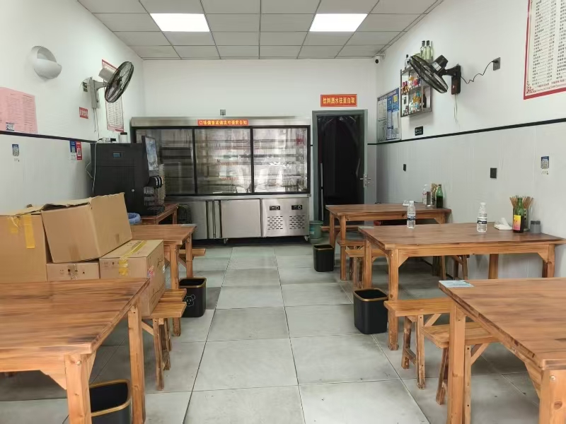 好运转（大发大小毛粉丝煲）桐乡多个工业区旁小吃店转让