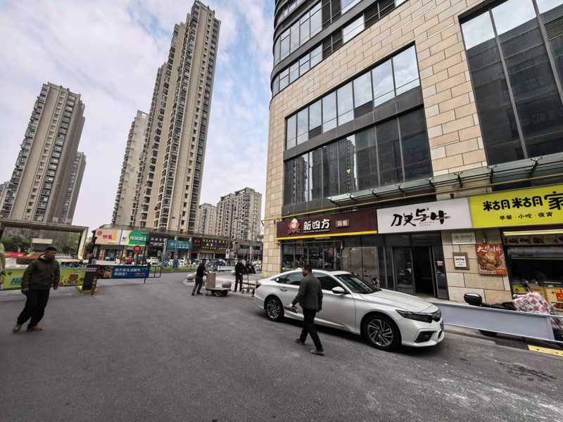 好运转（刀叉与牛）嘉兴市南湖区台升国际牛排店转让