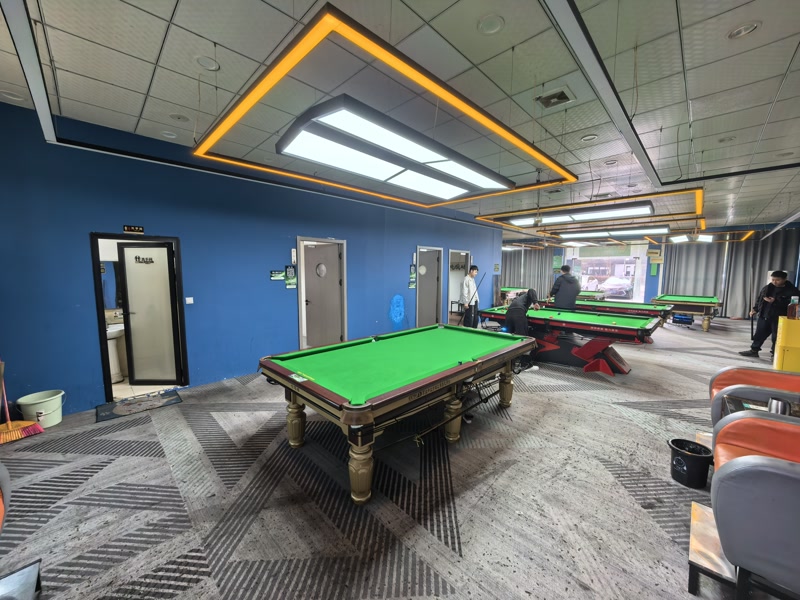 好运转（七悠自助台球棋牌）桐乡濮院大型成熟小区门口台球厅转让