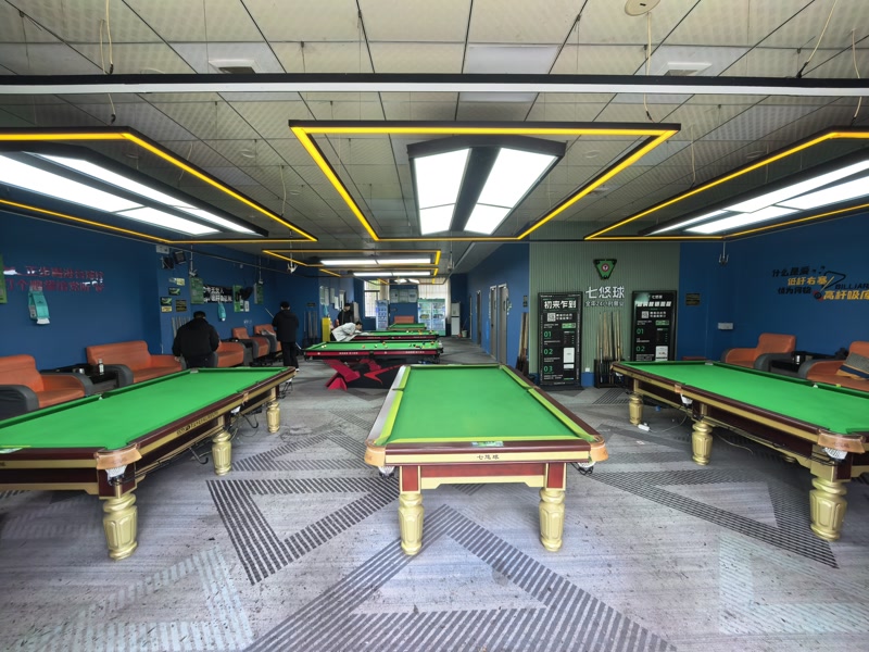 好运转（七悠自助台球棋牌）桐乡濮院大型成熟小区门口台球厅转让