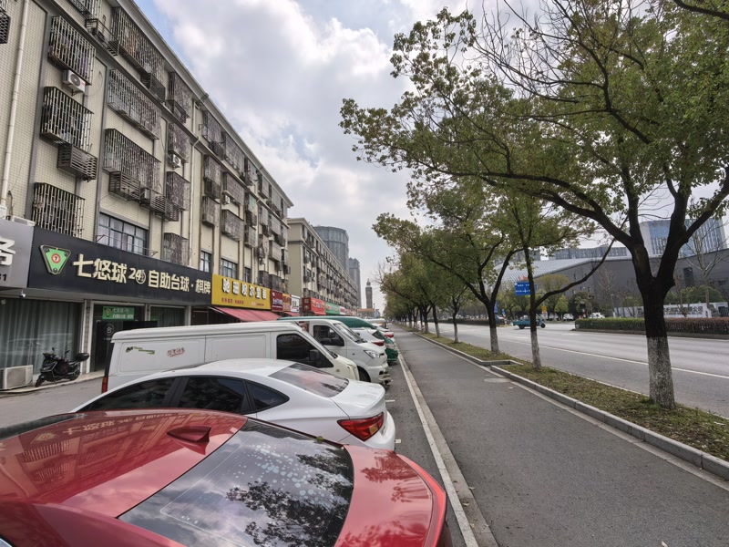 好运转（七悠自助台球棋牌）桐乡濮院大型成熟小区门口台球厅转让