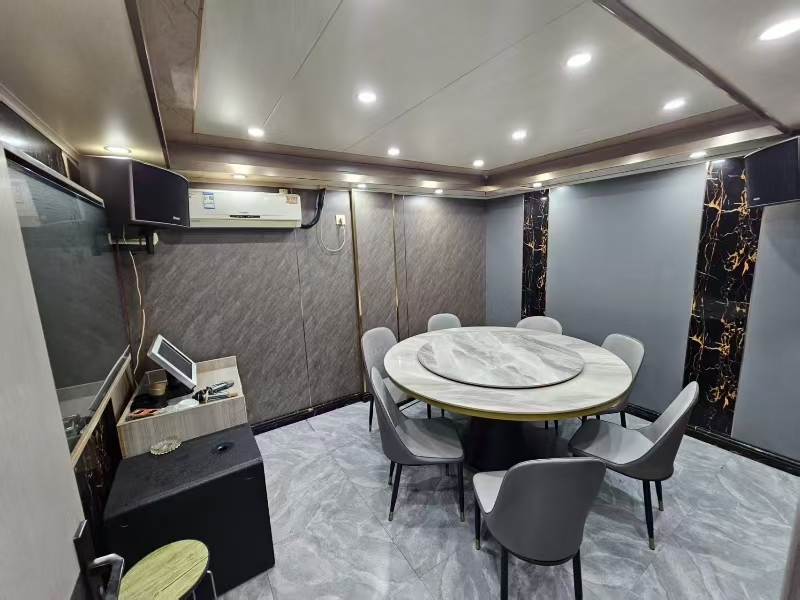 好运转（巴适川味馆）因身体原因转让130㎡餐饮店、有口粮证