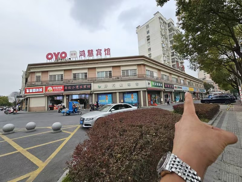 好运转（果茗星）阳海景怡南区小区门口80㎡奶茶店转让、