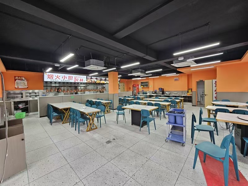 好运转（烟火小厨）纯一层170㎡精装餐饮店转让、快餐.中餐.小炒.夜宵.都可以做