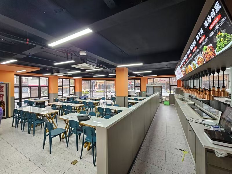 好运转（烟火小厨）纯一层170㎡精装餐饮店转让、快餐.中餐.小炒.夜宵.都可以做