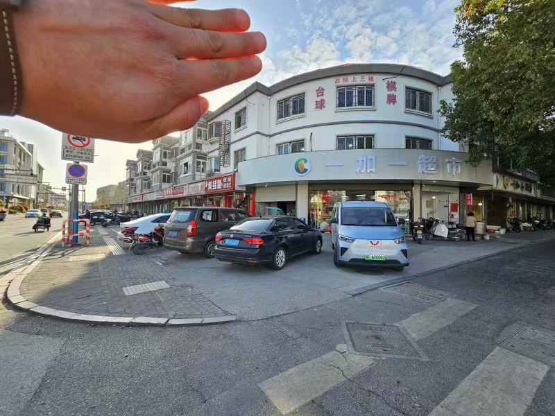 好运转(美蛙鱼.烧烤烧鸡公)工业重镇、餐饮小吃夜宵街、大拐角重型餐饮店转让