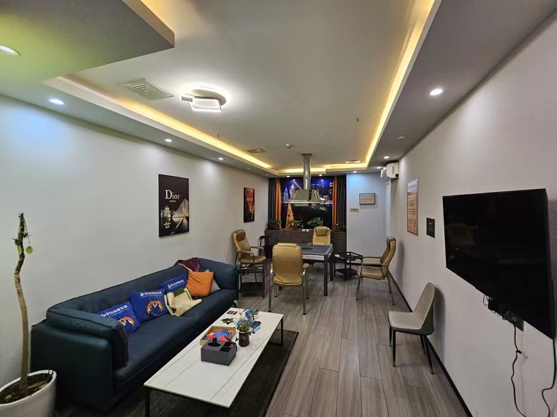 好运转（永利台球俱乐）嘉善城区营业中经营4年760㎡精装台球厅转让