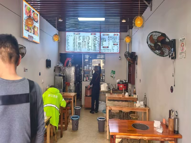 好运转（银鸿淮南牛肉汤）海宁多个工业区对面牛肉汤店转让