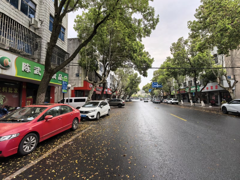 好运转(陈武副食品)桐乡市公园路附近独家超市转让