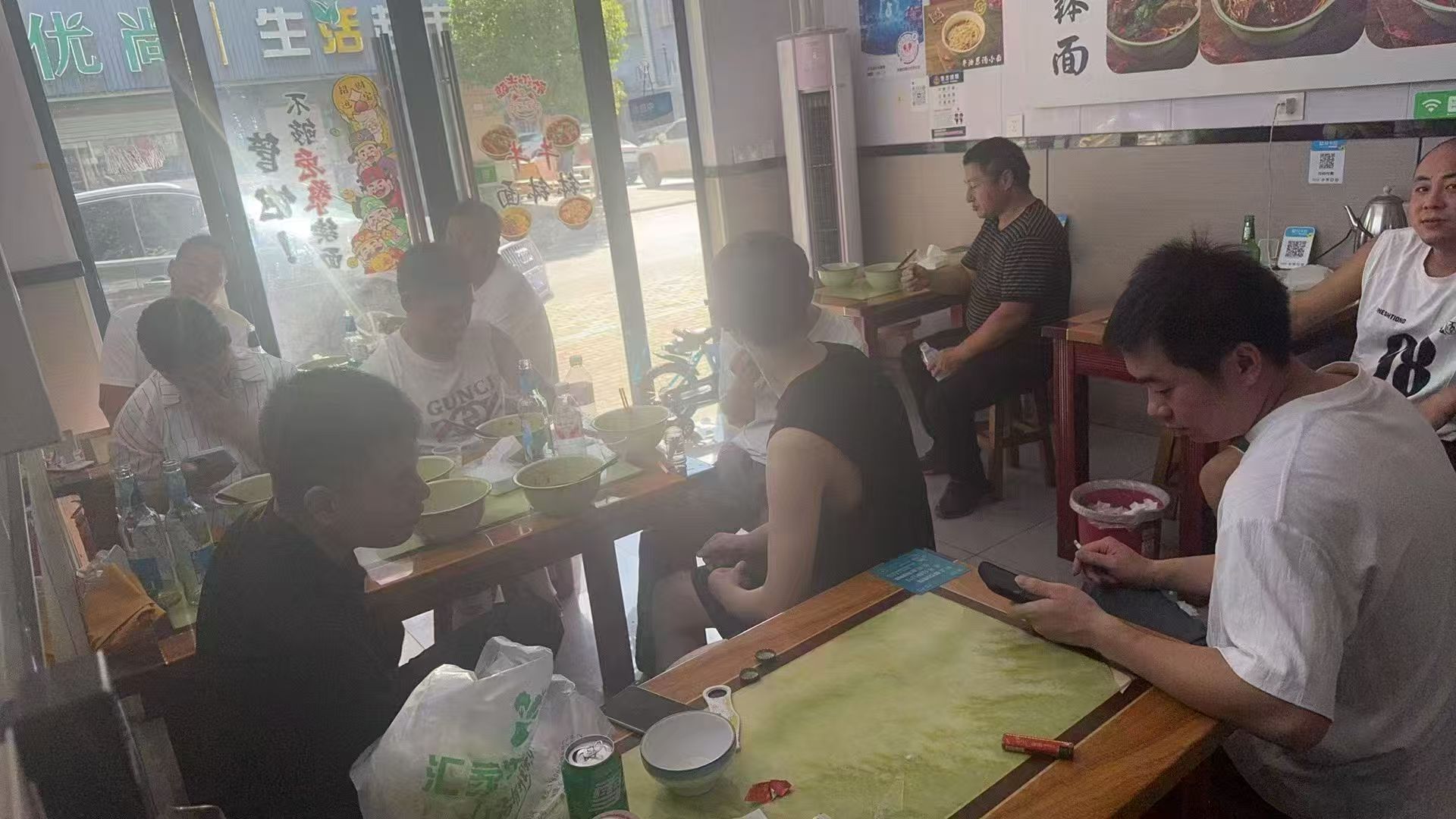 ㊗️恭喜【牛牛钵钵面】成功转出成交，祝老板娘顺风顺水、四季发财！㊗️