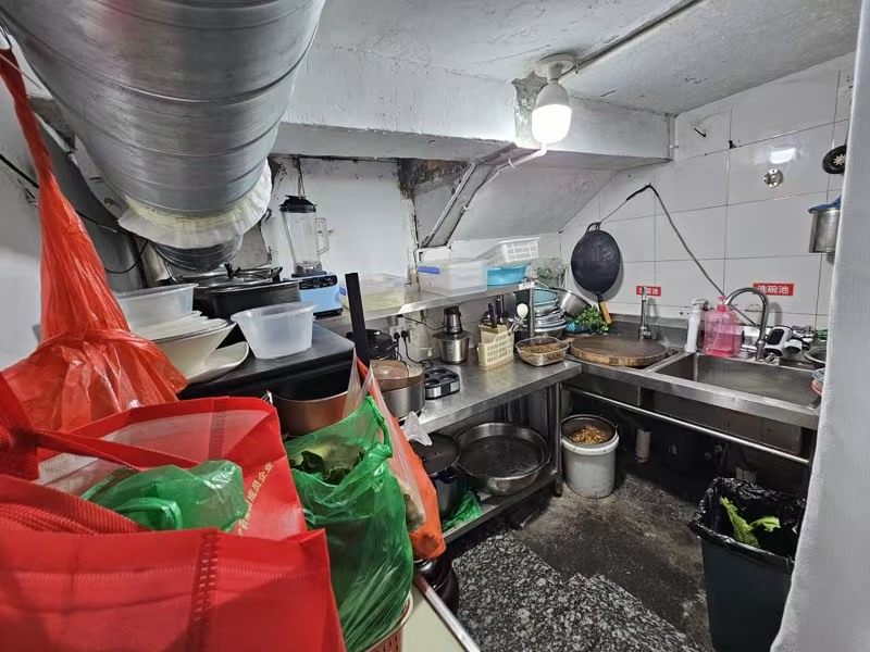 好运转（念乡重庆面馆）毛衫工业重镇餐饮专区纯一层40㎡小吃店转让