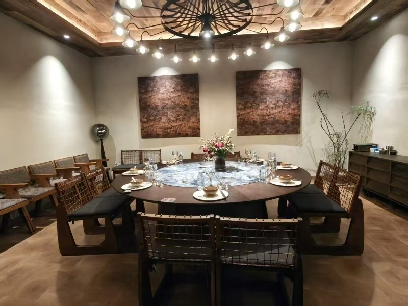 好运转（犇海串烧海胆海鲜料理）市中心南湖区拐角旁餐饮店转让