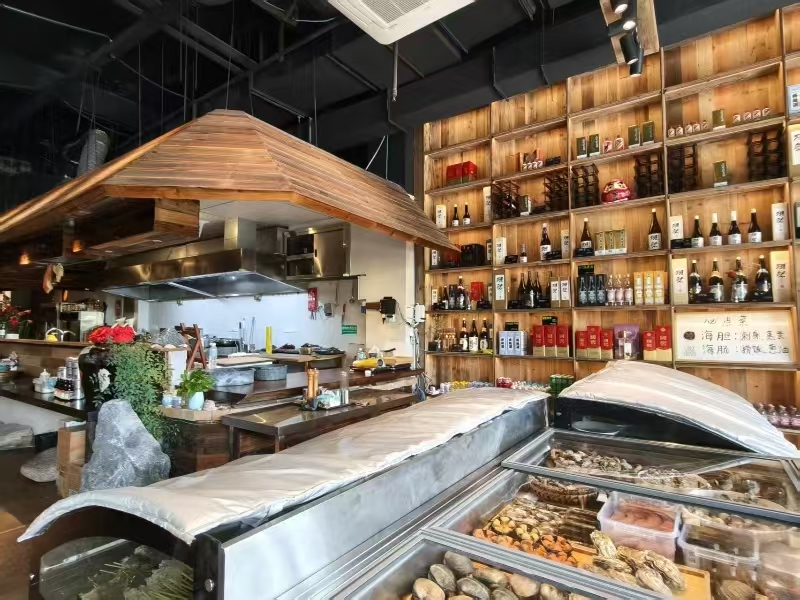 好运转（犇海串烧海胆海鲜料理）市中心南湖区拐角旁餐饮店转让