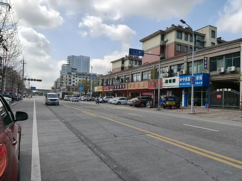 好运转（冯冯女装）海宁斜桥多个小区旁女装店转让