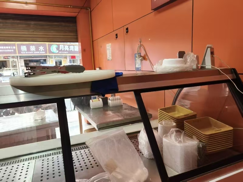 好运转（桂花烤鸭）海宁丰兴路烤鸭店转让可空转