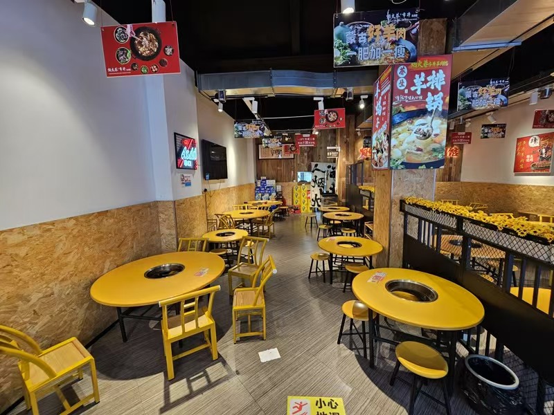 好运转（烟火巷.市井羊肉馆）工业重镇.凯旋路主街纯一层200㎡餐饮店转让