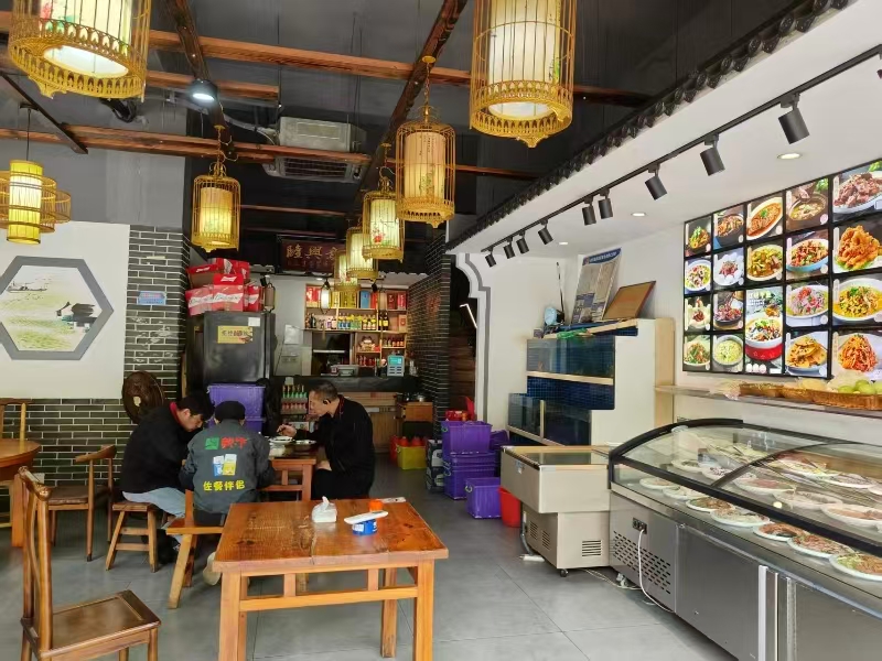 好运转(江南小院)南湖区文桥路220㎡8年老店餐饮店转让